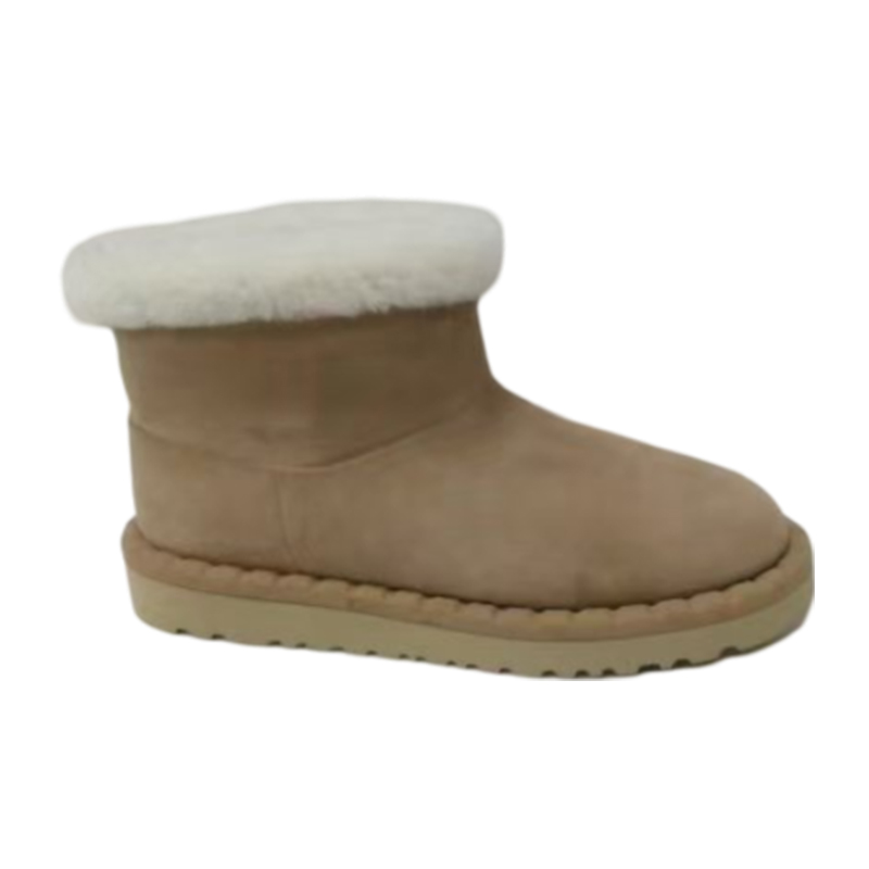 What key design factors influence the durability and reliability of Plush And Thick Fur Snow Boots?